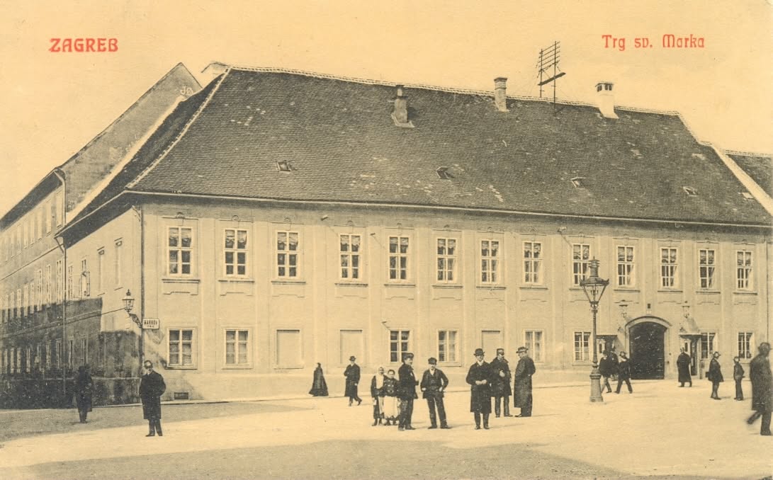 Trg sv. Marka 1900. godine, Banski Dvori